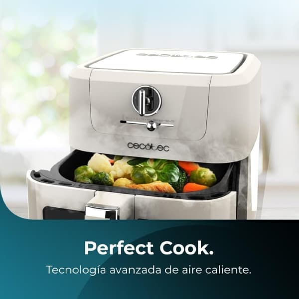 Cecotec Digital air fryer with 5L cooking area, retro design, window and PerfectCook technology.