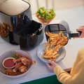 Miniatyrbild 4 av 9: Fritös utan olja PHILIPS - Airfryer HD9200/90 Serie 3000 - Kapacitet 4,1L - För upp till 4 personer - 7 tillagningsprogram - 1400W