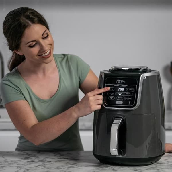 NINJA luftfritös - AF160EU - Kapacitet 5,2L - 6 matlagningsprogram - 1750W