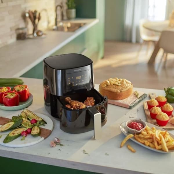 Oljefri fritös - PHILIPS - Airfryer L HD9252/70 Serie 3000 - 4,1 L - 4 personer - 7 förinställningar - Svart