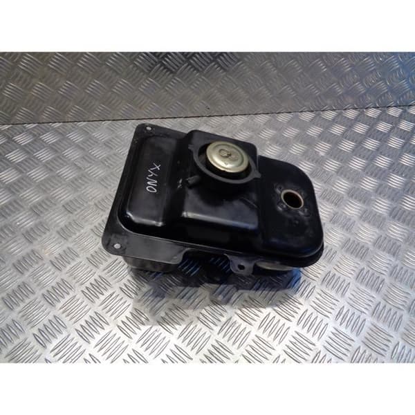 bensintank kinesisk skoter generisk 50 onyx 4 takt- USED