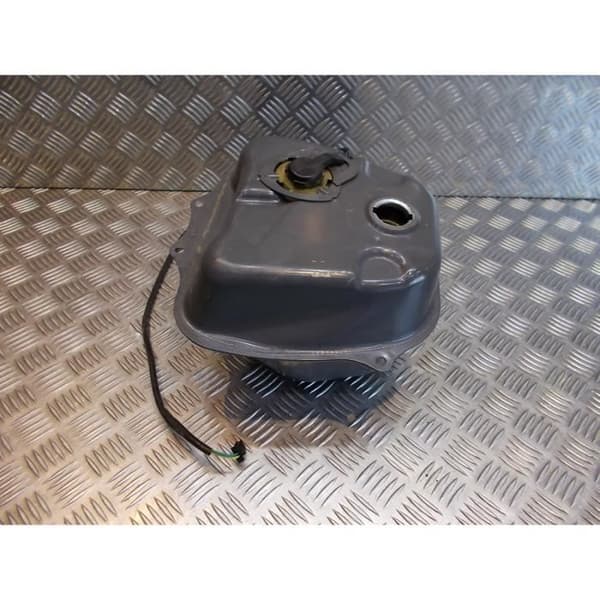 bränsletank + skotermätare honda scv 100 bly- USED