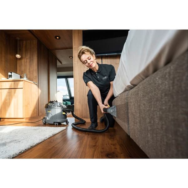 Injektor extraktor 1380W Puzzi 8/1 med tillbehör - KÄRCHER - 11002400