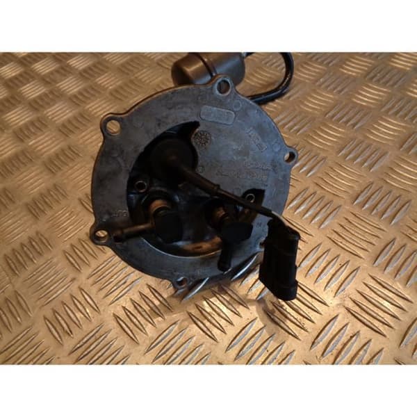 pump till bensin motorcykel ducati 620 ie monster- USED