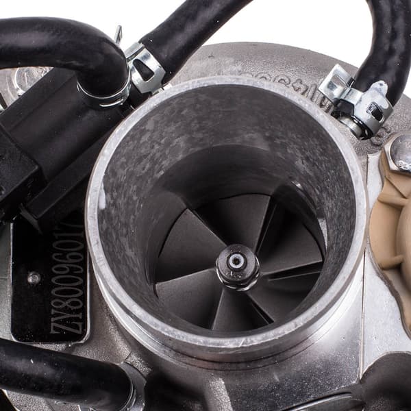 K04 Turboahdin, suunniteltu Chevrolet Cobaltille ja HHR:lle, 250HV suorituskyky, laakerityyppi.