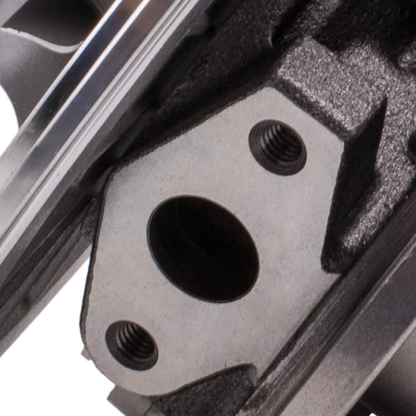 Turboahdinpatruuna, suunniteltu BMW X5 3.0 d:lle, laakeri, usean OEM-yhteensopivuus