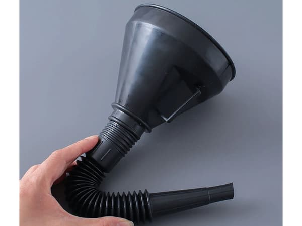 Oljetratt / Bensintratt med silfilter - Justerbar