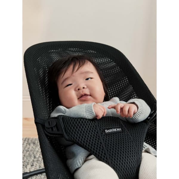 BabyBjörn Bouncer Bliss -sitteri, Black, mesh
