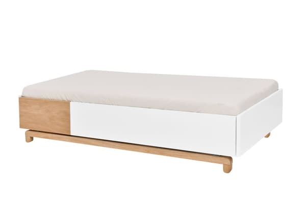 Nomi barnsäng/ juniorsäng 70x140 med låda