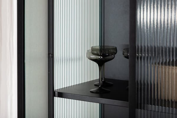 FURNLUX VITRIINI GARIS MUSTA 70CM
