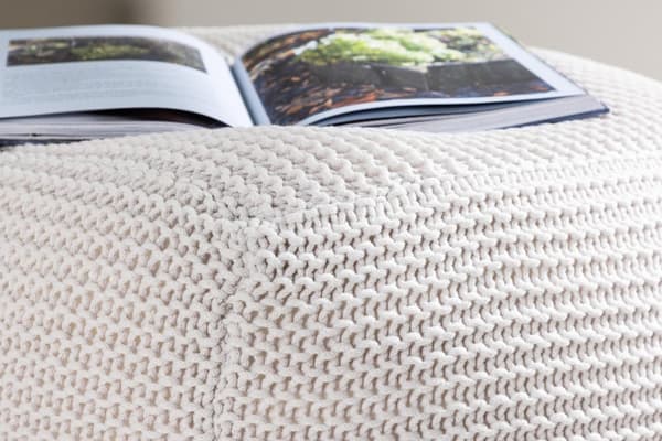 FURNLUX SITTPUFF LUCA VIT 60CM