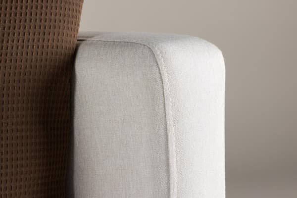 FURNLUX FÅTÖLJ SOFIA VIT & SVART 104CM