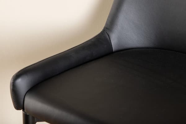 FURNLUX BAARIJAKKARA PLAZA KIILTÄVÄ MUSTA & MUSTA 48CM