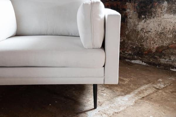 FURNLUX FÅTÖLJ BOM VIT & SVART 110CM