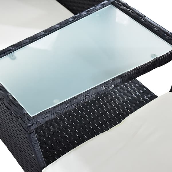 Tr�dg?rdsm�belset Bord + stolar av technorattan