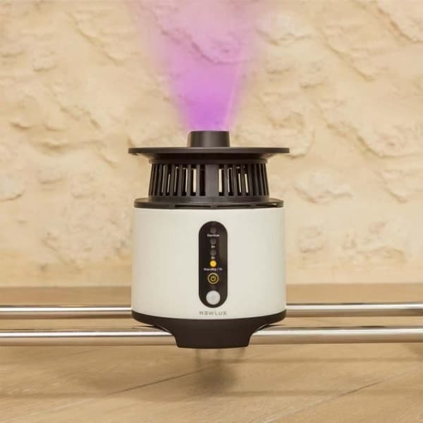 NEWLUX-Mobil elektrisk klädestork Secadry V150. Multifunktionell, 1200W, UV-lampa, kapacitet 15kg, timer 180min, 3 nivåer.