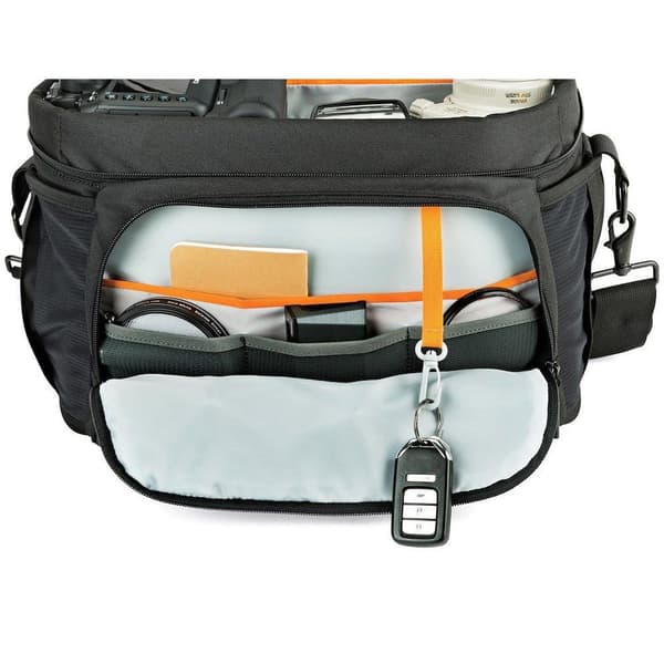 Lowepro Nova 200 Aw Ii Musta