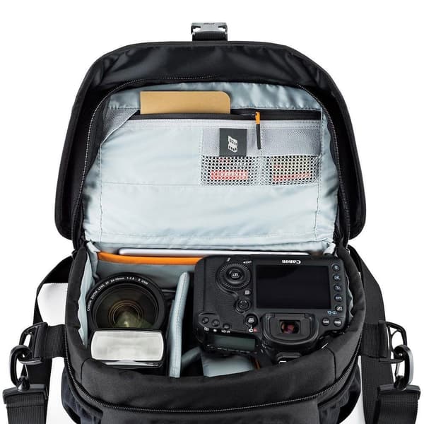 Lowepro Nova 180 Aw Ii Sort