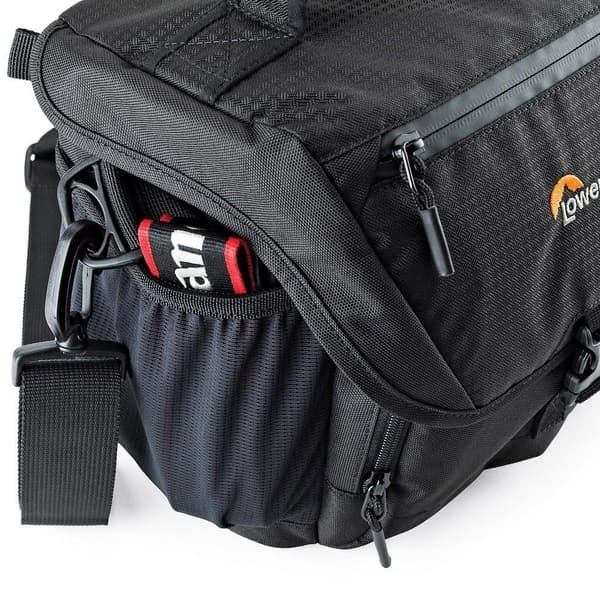 Lowepro Nova 170 Aw Ii Svart