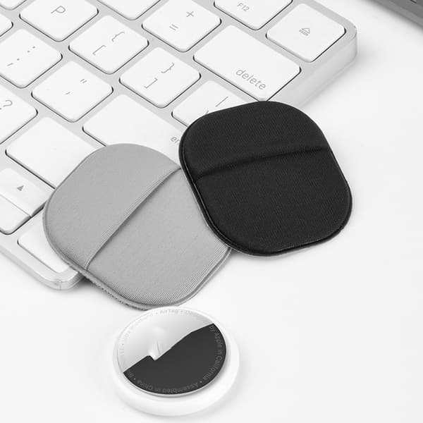 INF Tyylikäs Lycra-kangas suojakotelo Apple AirTagille Musta