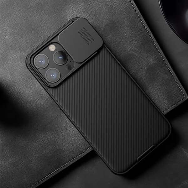 Hård, magnetisk fodral för iPhone 15 Pro Max CamShield PRO Nillkin Svart