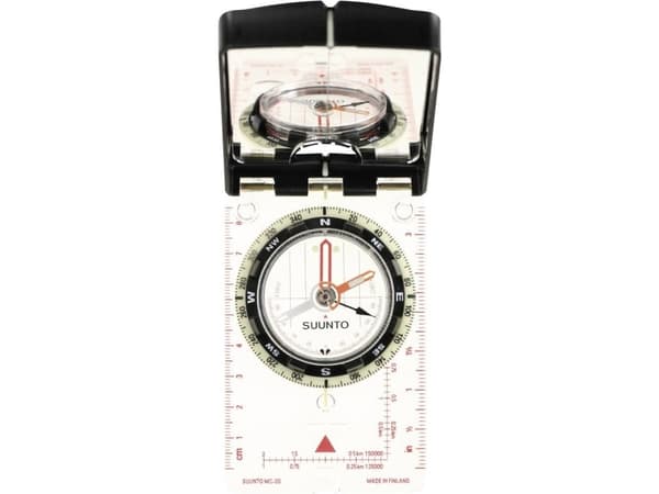 Suunto MC-2 G peilikompassi peileillä varustettuna
