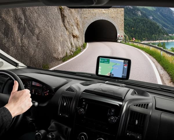 TomTom GO Camper Tour, Bulgarsk, CAT, Kroatisk, Tsjekkisk, Dansk, Tysk, Nederlandsk, Engelsk, Spansk, Estisk, Finsk,..., 6 måned(er), Hele Europa, 2D