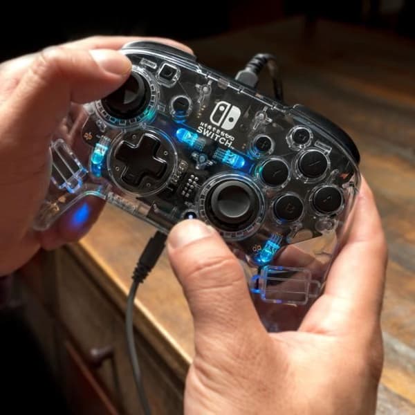PDP Prismatic Wired Afterglow Controller för Nintendo Switch