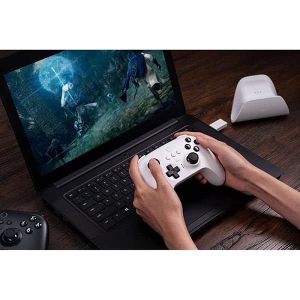 - 8Bitdo bluetooth-kontroller med laddstation för Switch och PC - Vit