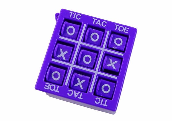 Tic Tac Toe Game 4,5 cm violetti