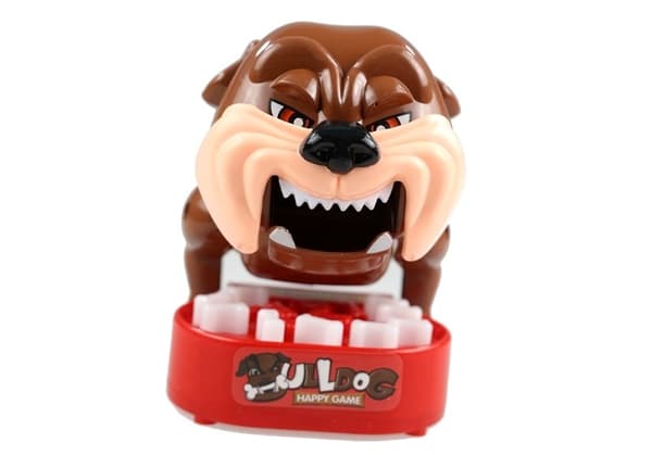 Bitande bulldogg arkadspel