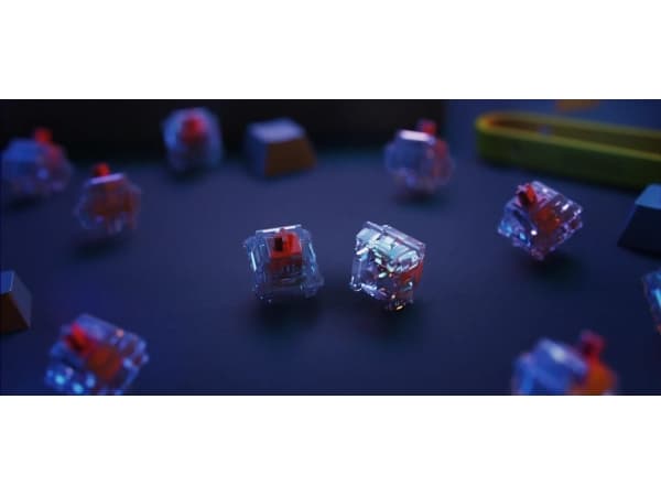 Glorious PC Gaming Race GMMK 2, 65%, Kabel, USB, Mekaniska tangentbrytare, RGB LED, Vit