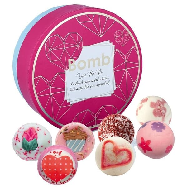 Bomb Cosmetics Love Me Do Gaveeske