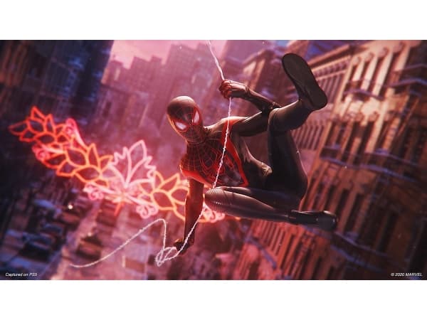 Sony Marvel’s Spider-Man: Miles Morales (PS4), PlayStation 4, T (Tonåring), Fysiskt medium