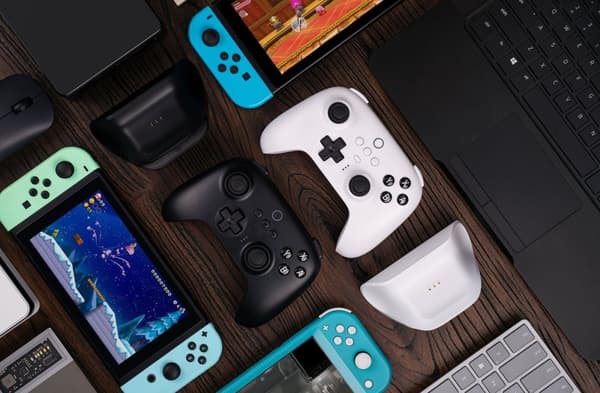 8BitDo Ultimate Bluetooth Controller, sort, Switch / PC
