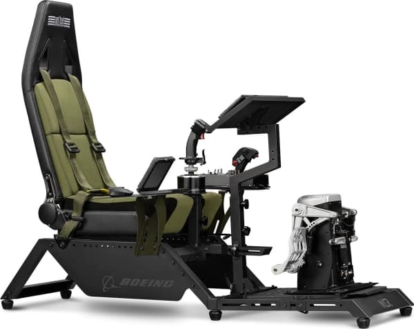 Next Level Racing Boeing Military Edition - Flysimulator cockpit - ergonomisk - lerret, høydensitetsskumplast, polyuretanlær - grønn