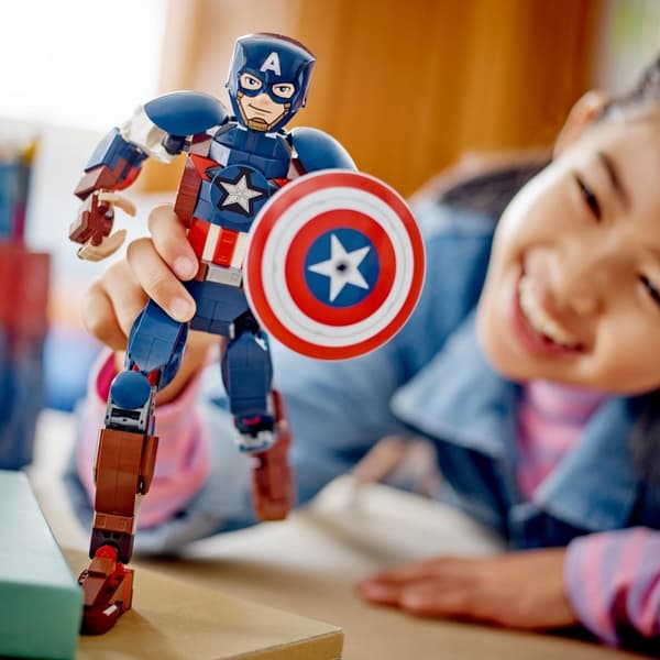 LEGO Super Heroes Marvel 76258 - Captain America Construction Figure