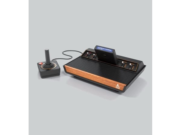 Atari 2600+, Atari 2600+, Sort, Oransje, HDMI, USB Type-C, Atari 2600+ Game System Atari CX40+ Joystick Atari 10-in-1 Game Cartridge HDMI Cable USB-C