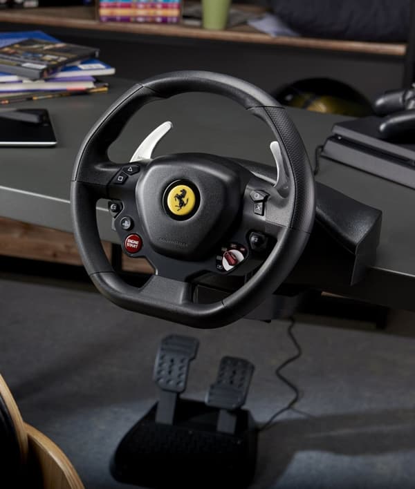 ThrustMaster T80 Ferrari 488 GTB -rattiohjain, PS4 / PS5 / PC