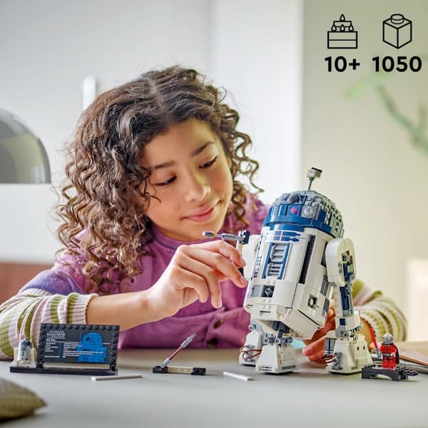 LEGO Star Wars 75379  - R2-D2™