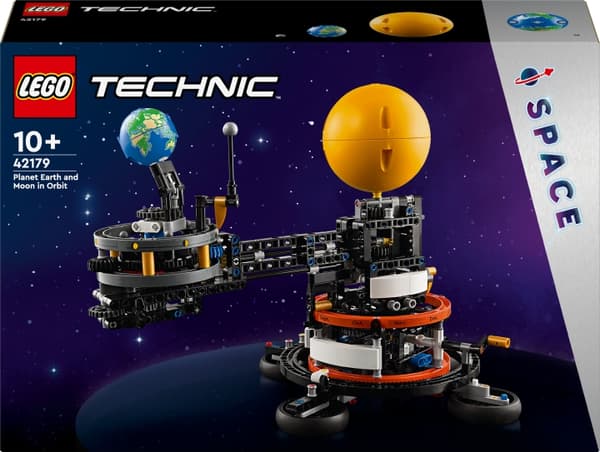 LEGO Technic 42179  - Planet Earth and Moon in Orbit