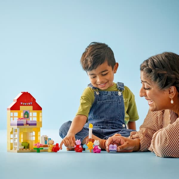 LEGO DUPLO Greta Gris - födelsedagshus