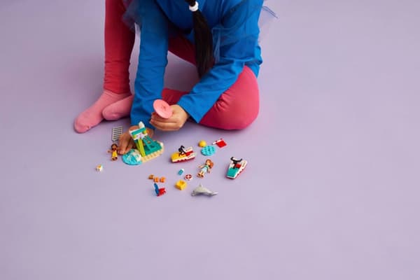 LEGO Friends 42623  - Vesiskootteri rannalla