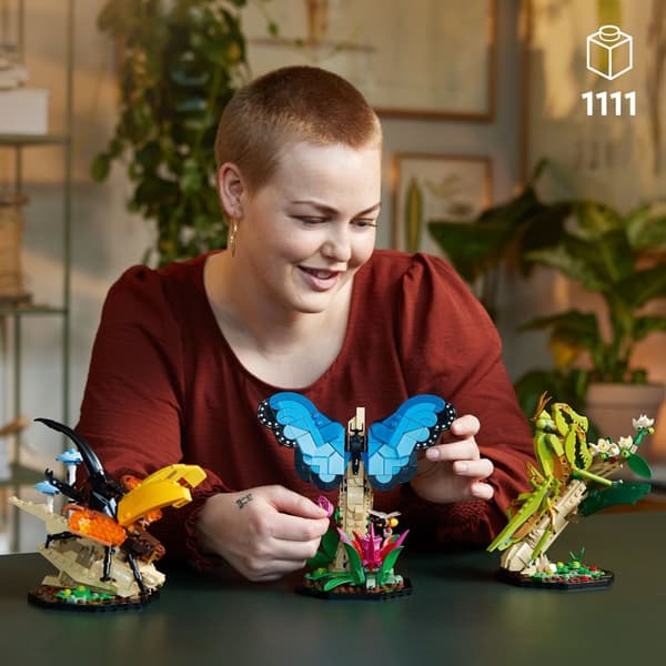 LEGO Ideas 21342 - The Insect Collection