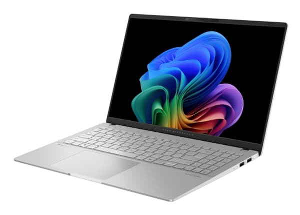ASUS Vivobook S 15 OLED S5507QA-MA001W, Qualcomm Snapdragon, 3,4 GHz, 39,6 cm (15,6"), 2880 x 1620 piksler, 32 GB, 1 TB