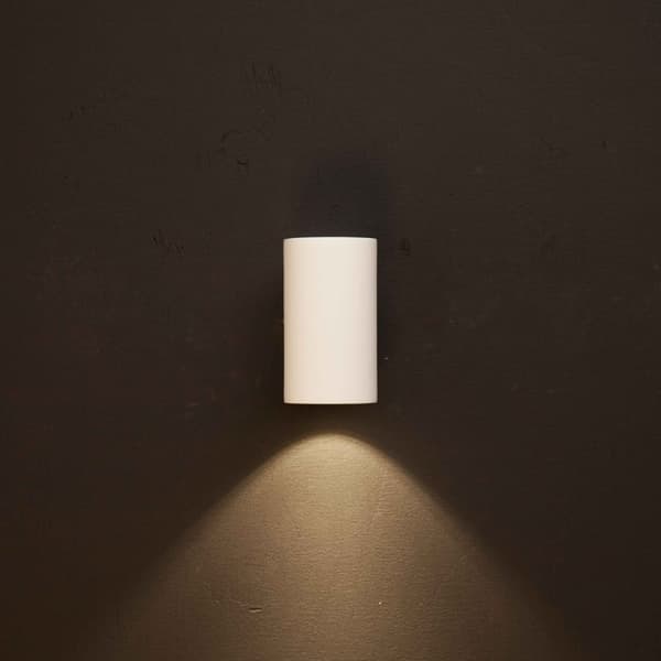 Llitt Erik I Vegg-LED IP65 3000K 2W 293lm Hvit