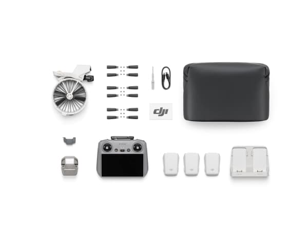 DJI Flip Fly More Combo RC 2, 4 rotorer, 48 MP, 3840 x 2160 pixlar, 16 m/s, 3110 mAh, Svart, Vit