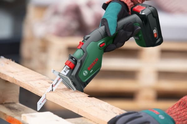Bosch Keo 18 akku-kædesav, med 2,0 Ah batteri