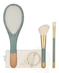 Pikkukuva 1 / 4: Bachca Paris Les Essentiels Eucalyptus Hair & Face Set 5 piece 1x Wooden Hair Brush/1x Blush Brush/1x Contour shader Brush/1x Round Hair Clip/1x Cotto