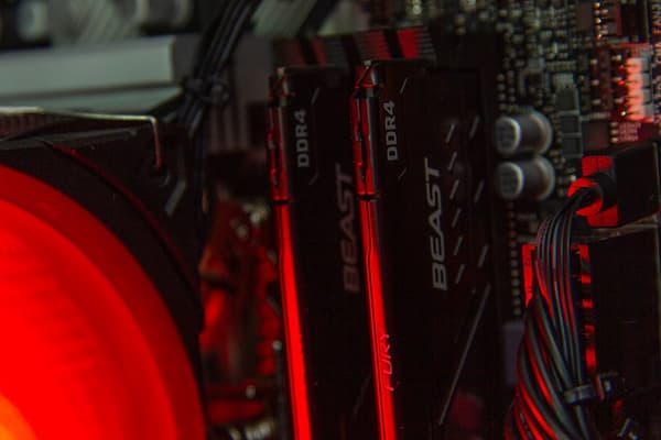 HAL3000 MČR Finale Pro 4070 / Intel i5-13400F/ 16GB/ RTX 4070/ 1TB PCIe SSD/ WiFi/ W11